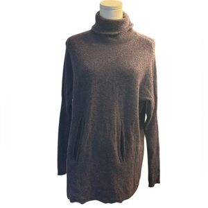 Garnet Hill Purple Wool Cashmere Turtle Neck Sweater Medium